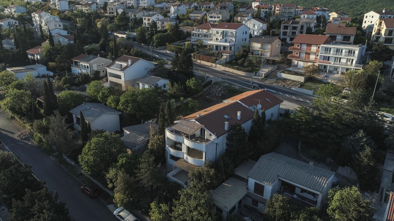 Apartments Strmecki 诺维·维诺多尔斯基 外观 照片